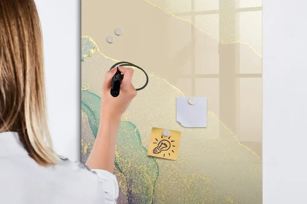 Magnetická tabule na kreslení s motivem barevného mramoru