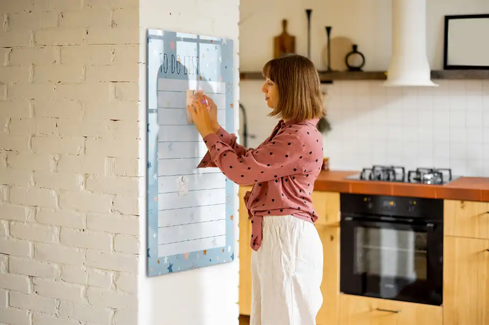 Magnetická tabule na kreslení a seznam úkolů