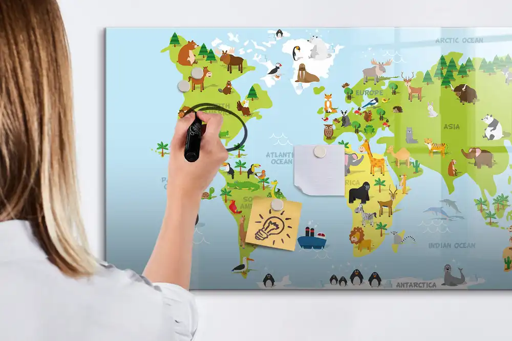 Magnetická kreslící tabule pro děti mapa světa se zvířaty
