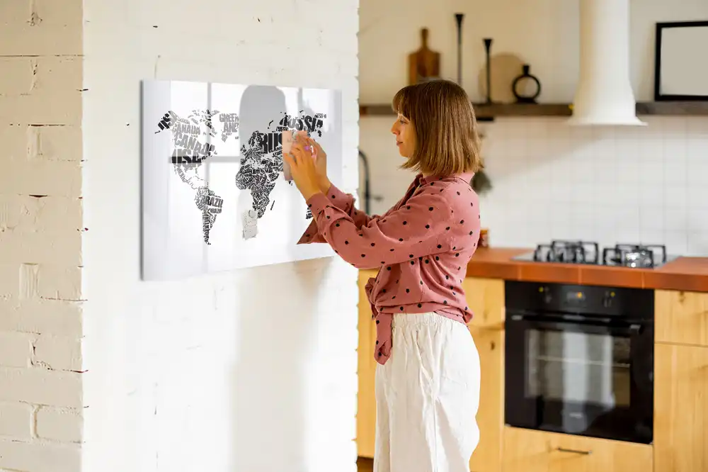 Magnetická kreslicí tabulka Svět tvořený jen titulky
