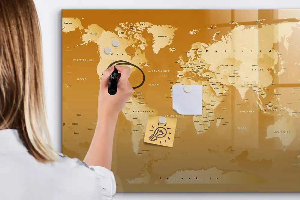 Magnetická tabule na kreslení moderní mapa světa