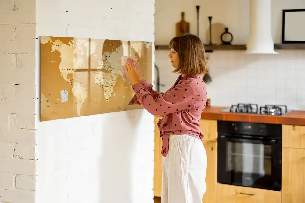 Magnetická tabule na kreslení moderní mapa světa