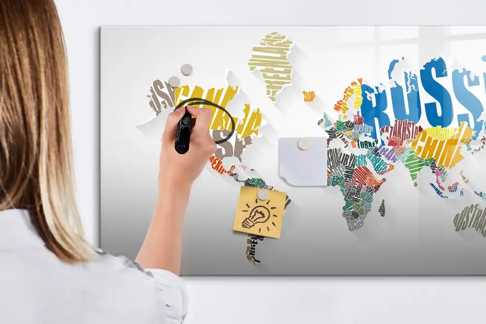 Dětská magnetická kreslící tabule s mapou světa