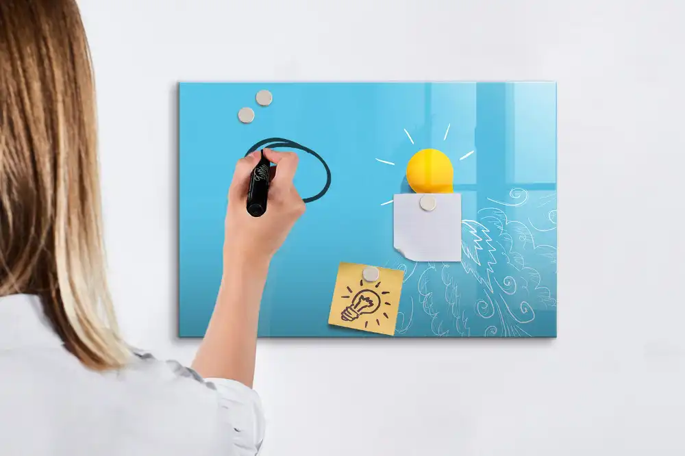 Dětská magnetická kreslicí tabulka
