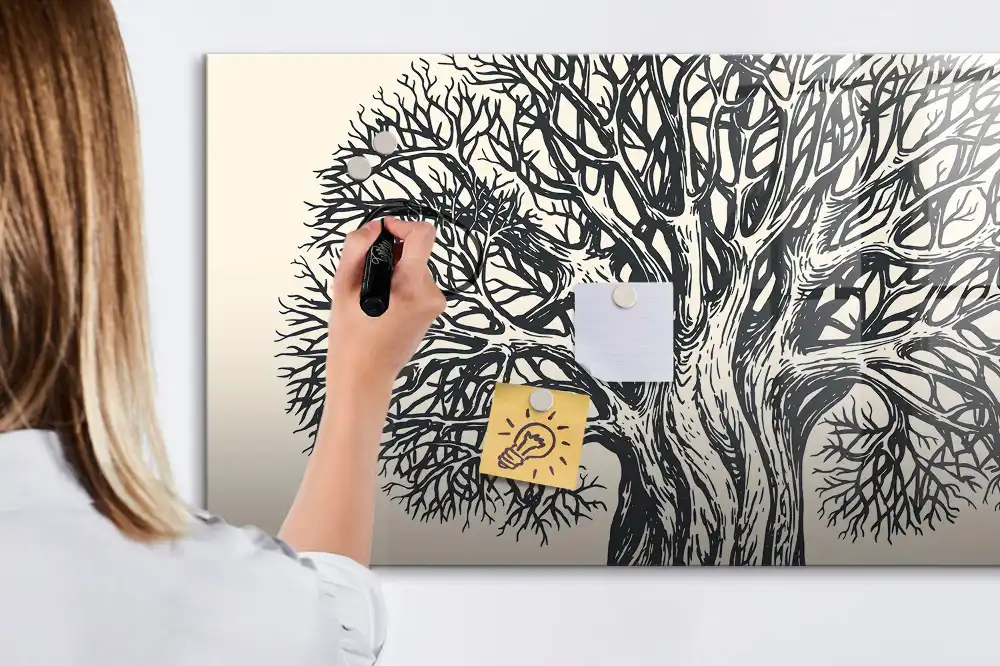 Velká magnetická kreslící tabule pro děti s motivem stromu v parku