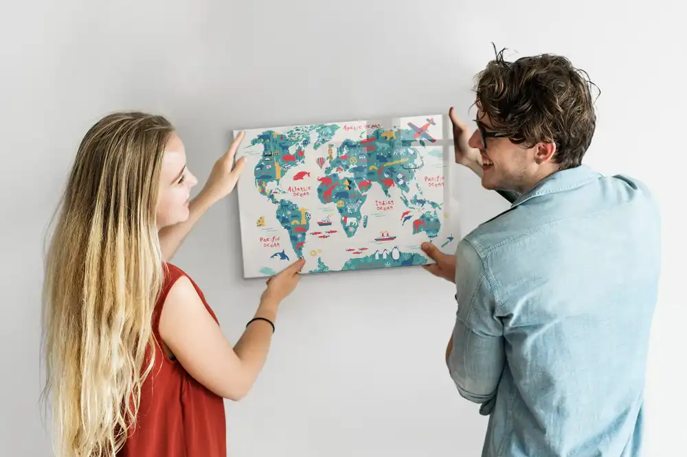 Magnetická kreslicí tabulka s motivem mapy světa pro děti
