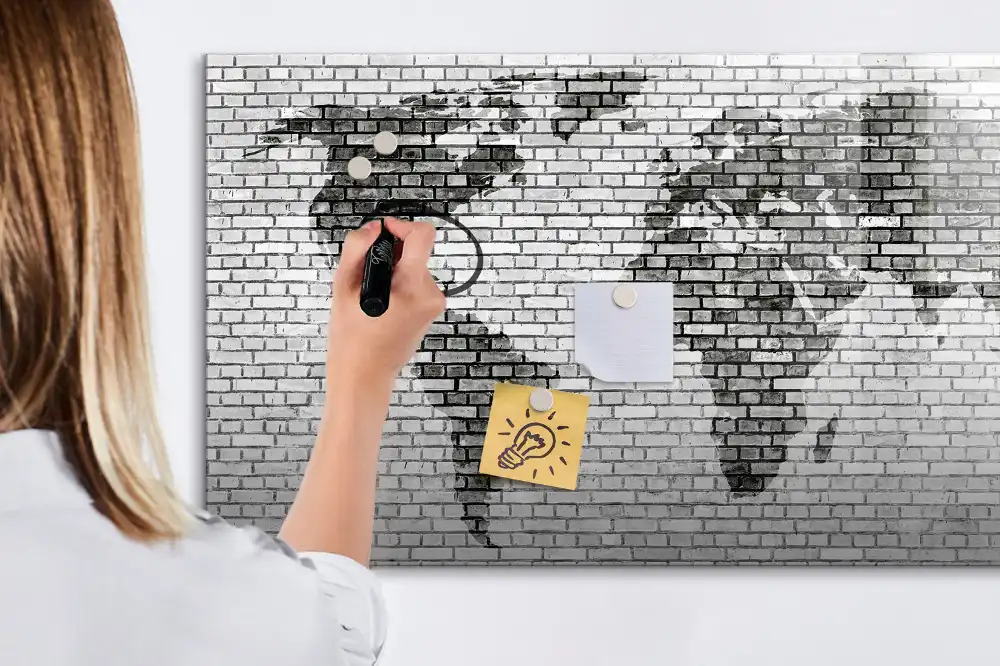 Magnetická kreslící tabule pro děti se vzorem cihlové zdi