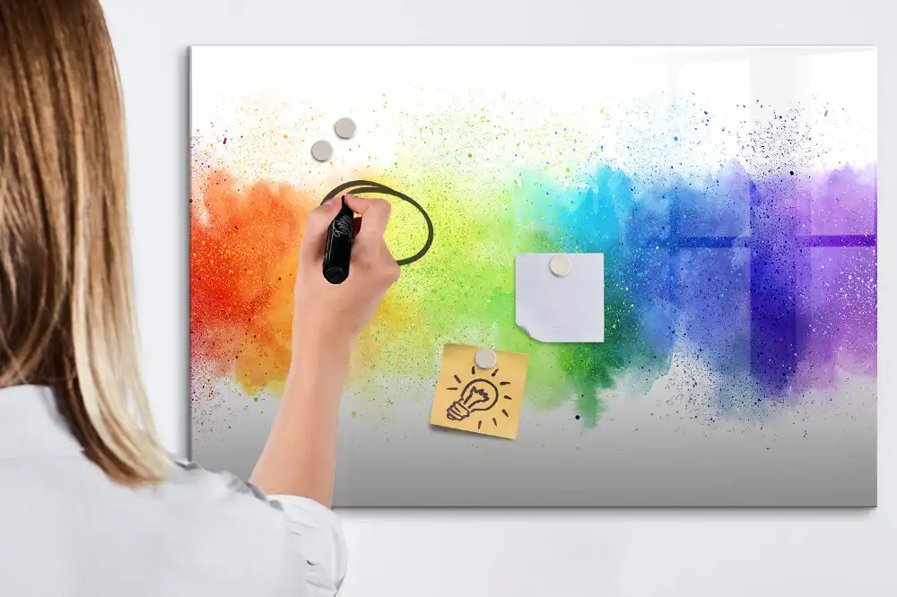 Magnetická kreslící tabule pro děti s motivem duhy v abstraktním stylu