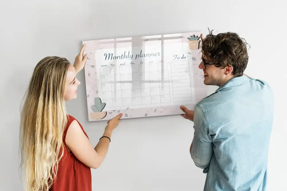 Magnetická kreslící tabule pro děti s měsíčním plánovacím kalendářem