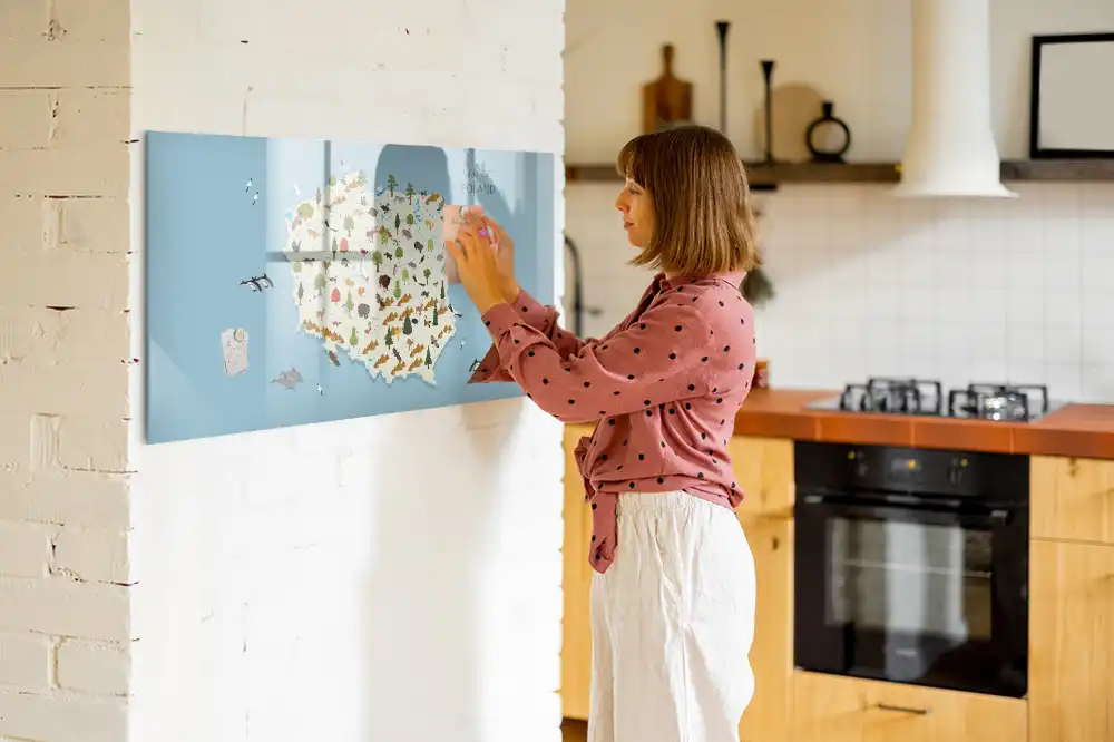 Magnetická kreslící tabule pro děti s motivem mapy Polska a zvířat
