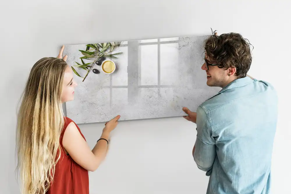 Minimalistická magnetická kreslící tabule pro děti s motivem olivových ratolestí