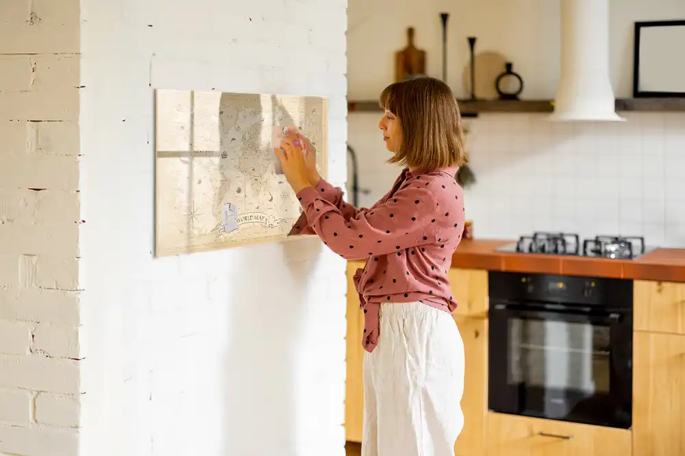 Magnetická kreslící tabule pro děti s motivem historického atlasu světa