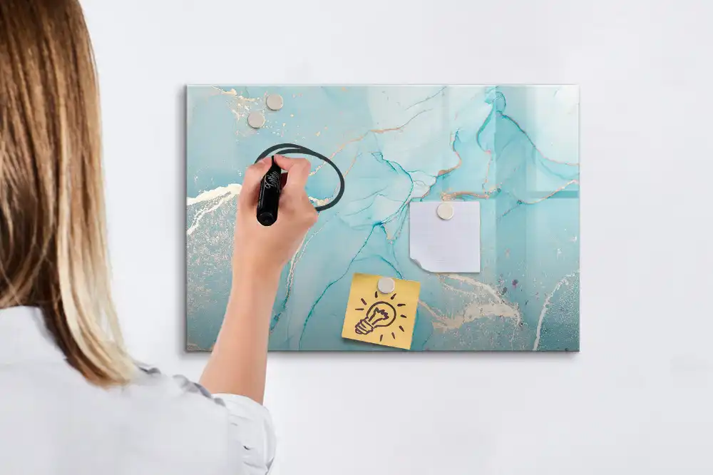 Magnetická kreslící tabule pro děti s mramorovým designem