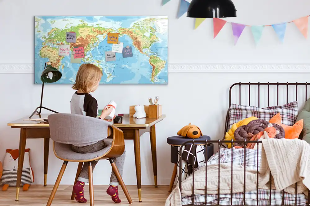 Magnetická kreslící tabule pro děti s motivem fyzikální mapy světa