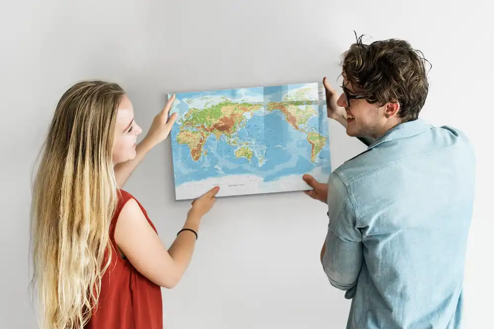 Magnetická kreslící tabule pro děti s motivem fyzikální mapy světa