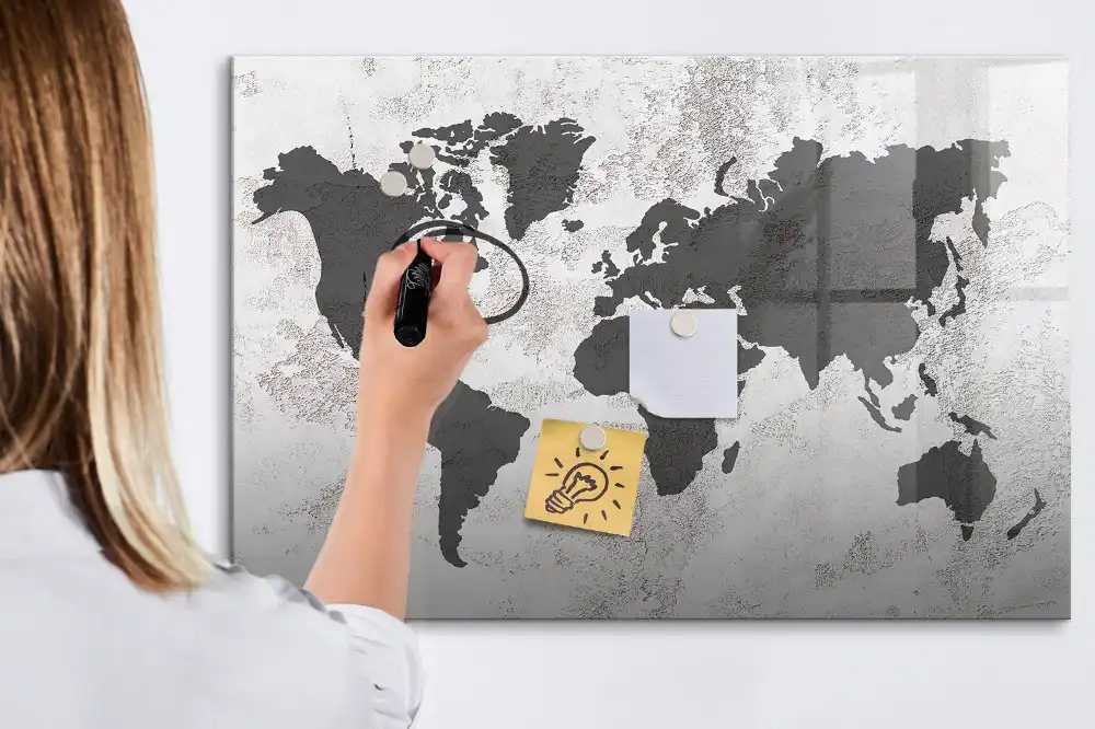 Dětská magnetická kreslící tabule s mapou a betonovou konstrukcí