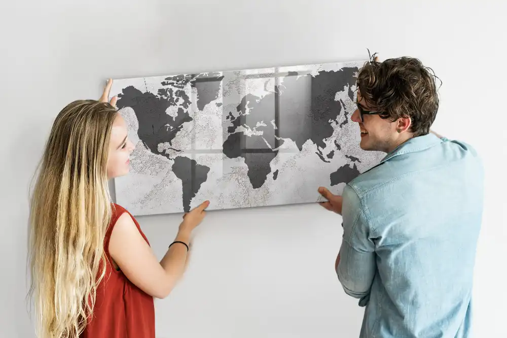 Dětská magnetická kreslící tabule s mapou a betonovou konstrukcí