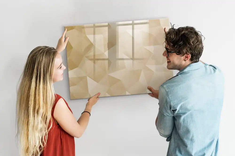 Magnetická kreslící tabule pro děti s trojúhelníkovou mozaikou na zeď
