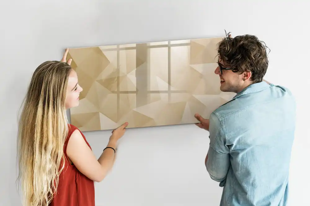 Magnetická kreslící tabule pro děti s trojúhelníkovou mozaikou na zeď