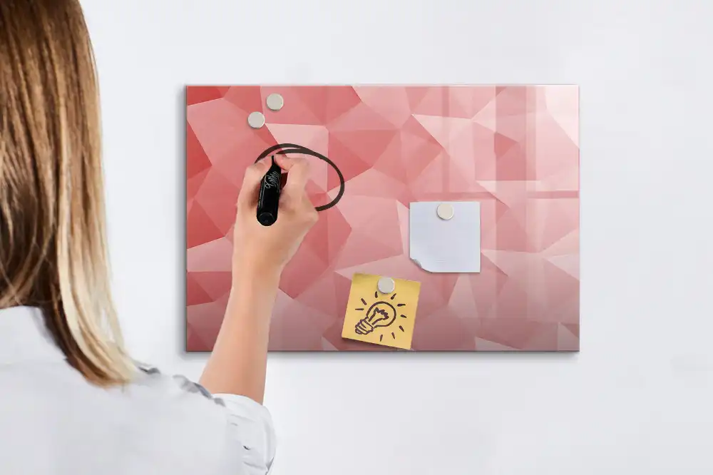Magnetická kreslící tabule pro děti s geometrickými tvary