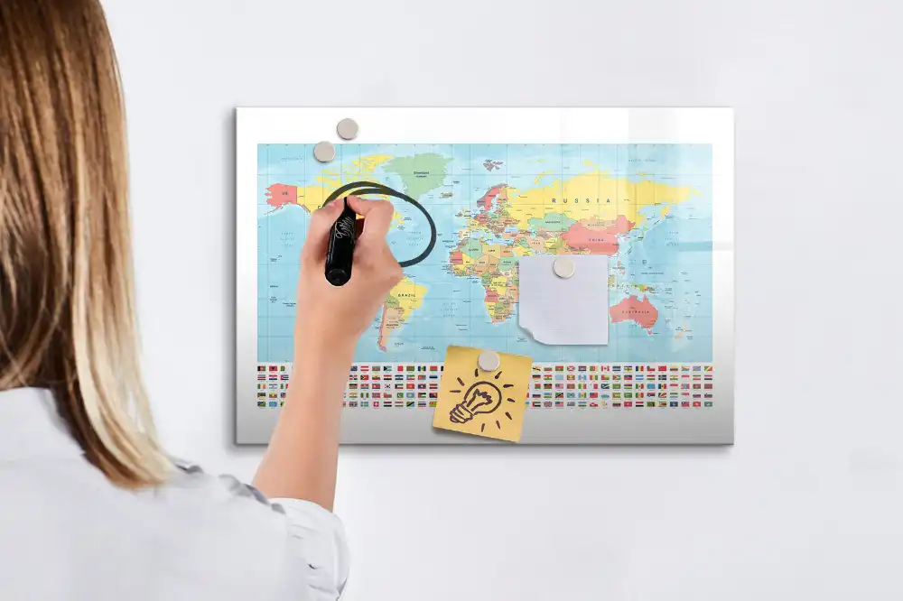 Magnetická kreslící tabule pro děti s motivem mapy světa