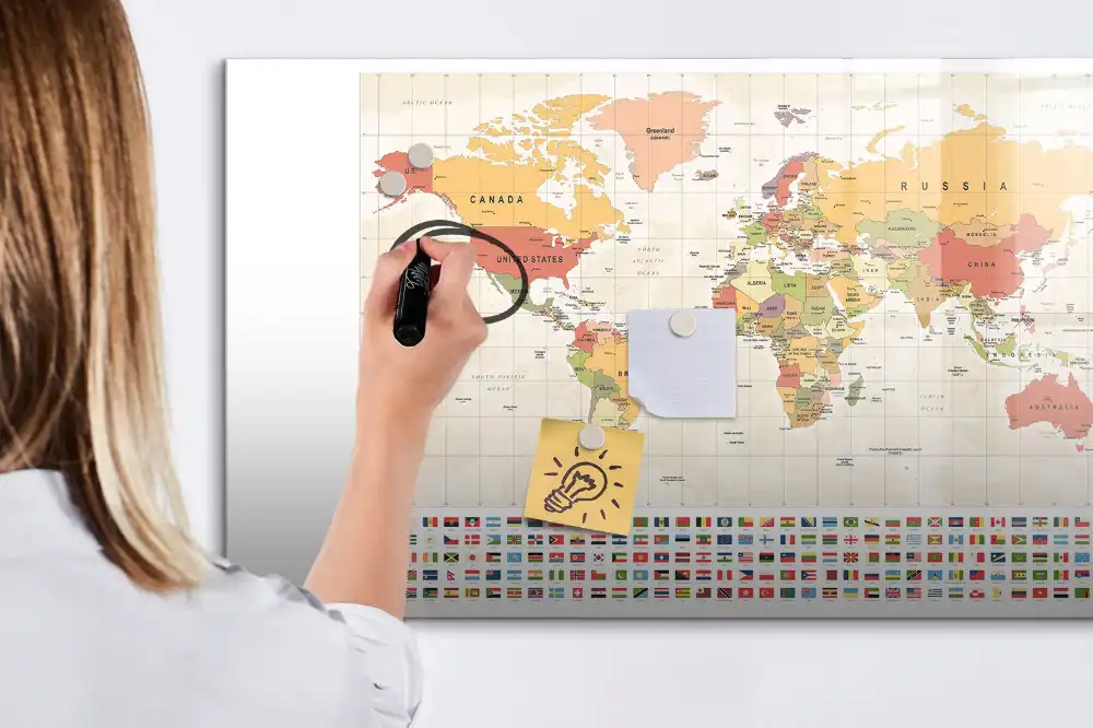 Magnetická kreslicí tabule s mapou světa