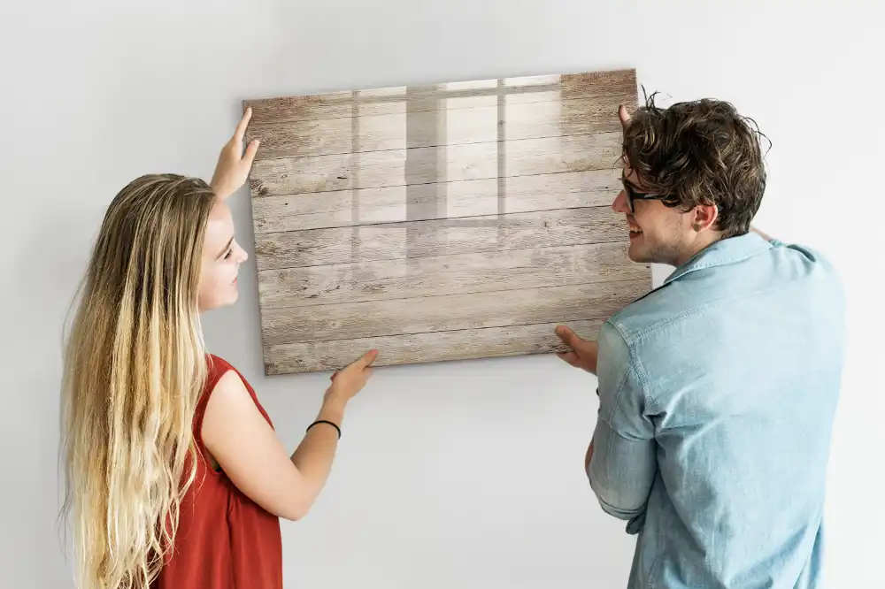 Dřevěná magnetická kreslicí tabule s povrchovou úpravou na stěnu