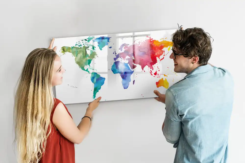 Magnetická kreslící tabule pro děti s motivem glóbusu a akvarelovou malbou