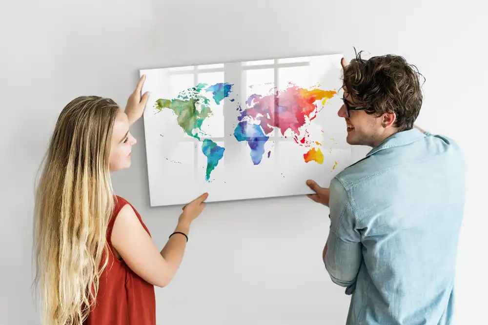 Magnetická kreslící tabule pro děti s motivem glóbusu a akvarelovou malbou