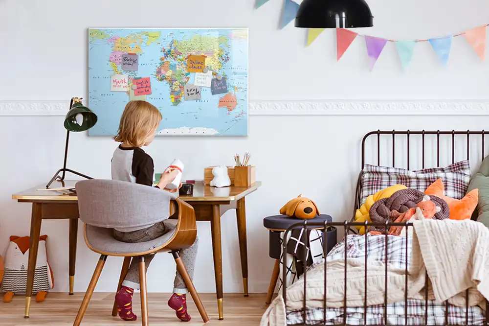 Dětská magnetická kreslící tabule s mapou světa