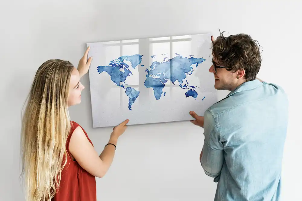Magnetická kreslicí tabulka s motivem akvarelových skvrn světa