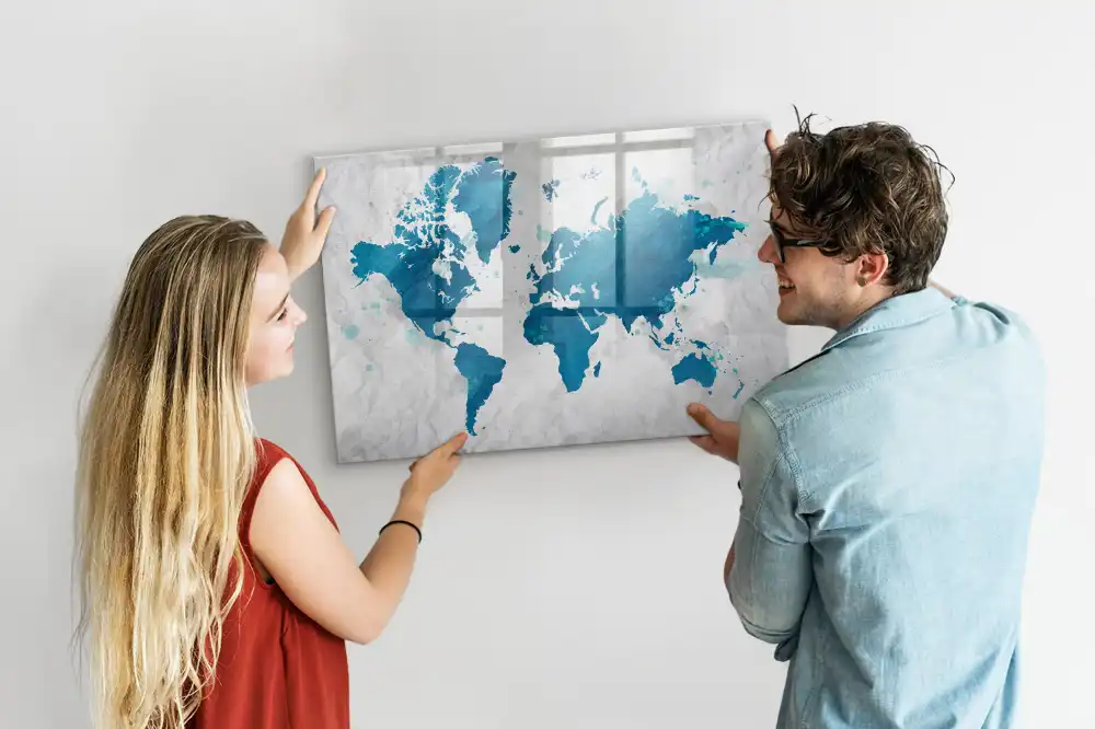 Magnetická kreslicí tabule s motivem mapy světa