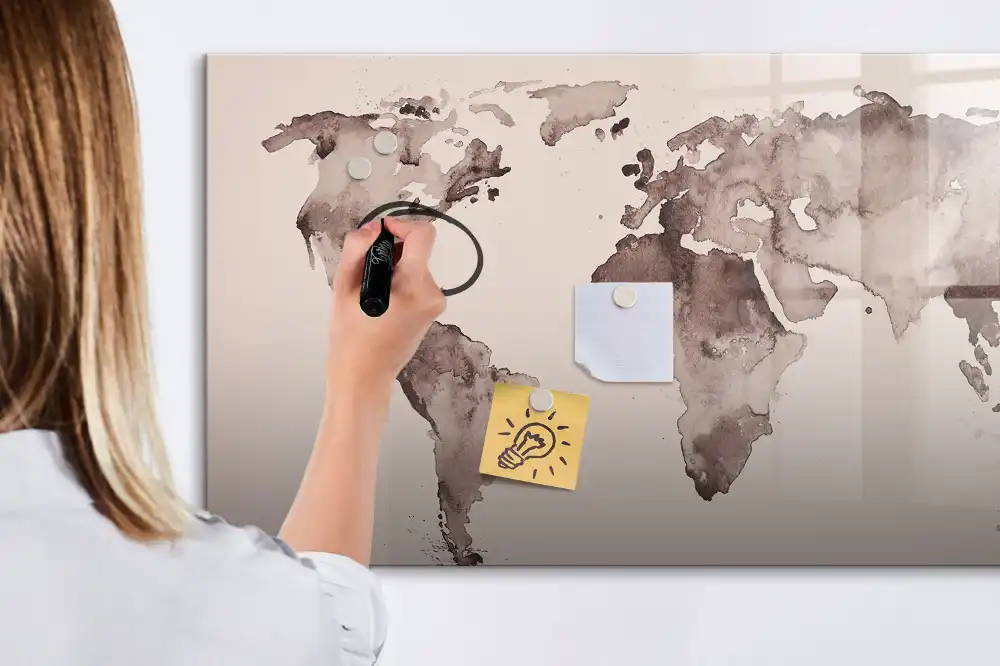 Magnetická kreslící tabule pro děti s mapou světa