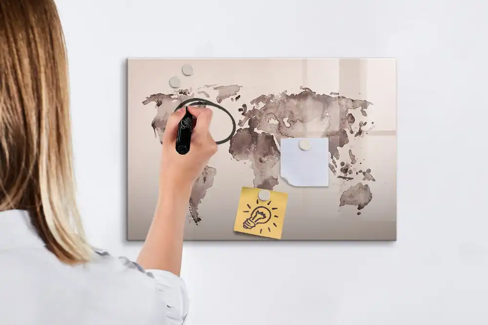 Magnetická kreslící tabule pro děti s mapou světa