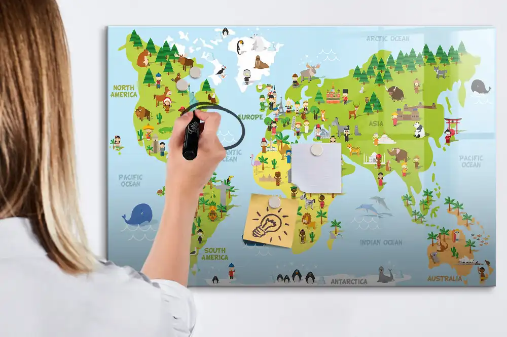 Magnetická tabule na kreslení s mapou světa