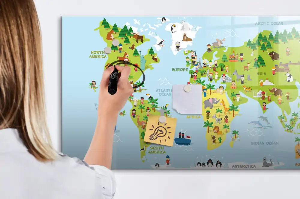 Magnetická tabule na kreslení s mapou světa