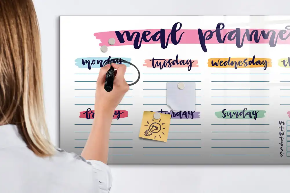 Magnetická kreslicí tabule pro děti na týdenní domácí menu
