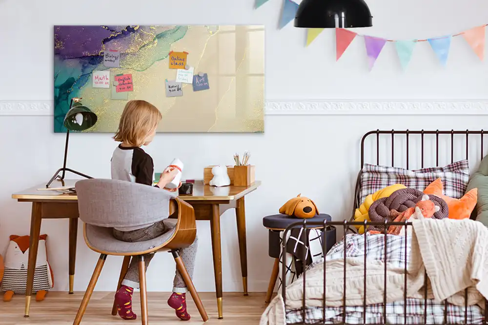 Magnetická kreslicí tabule s motivem elegantní lineární abstrakce