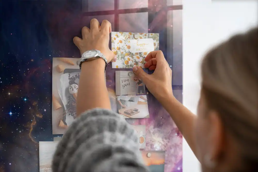 Magnetická nástěnka s motivem galaxie a vesmíru