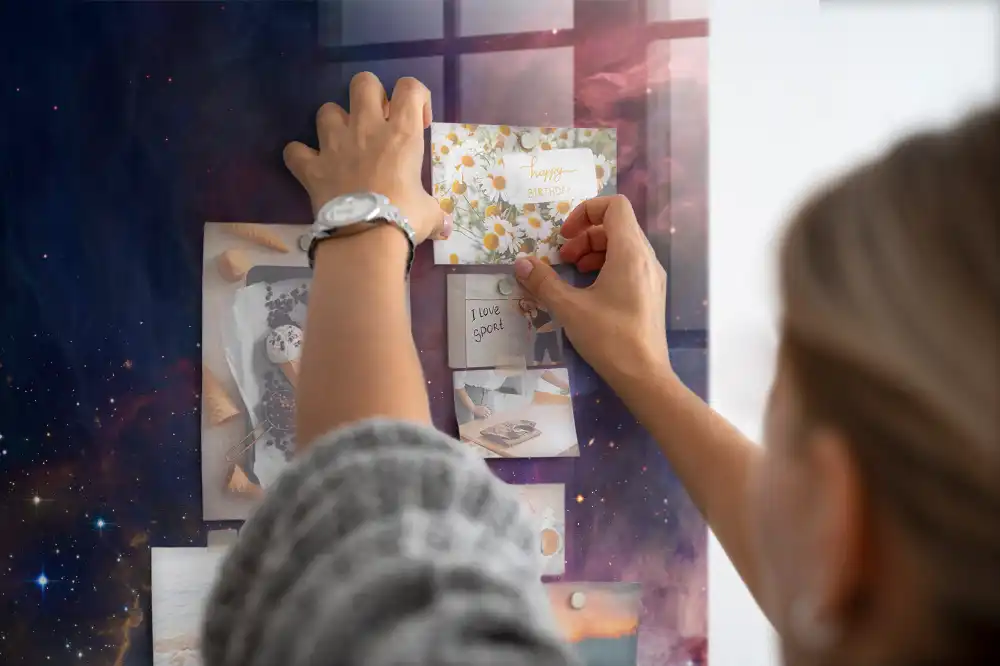Magnetická nástěnka s motivem galaxie a vesmíru