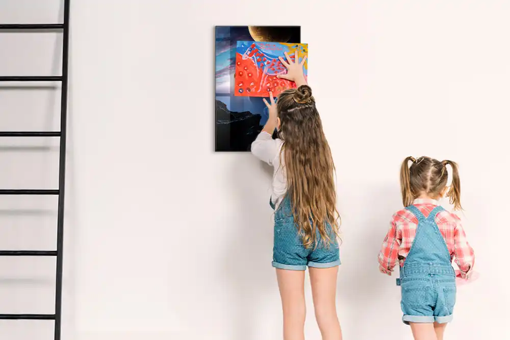 Magnetická tabule s motivem vesmírné galaxie