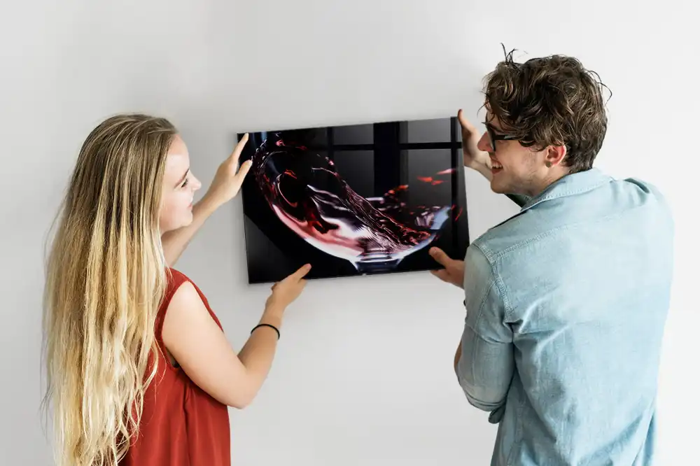 Magnetická skleněná tabule ve tvaru sklenice na víno