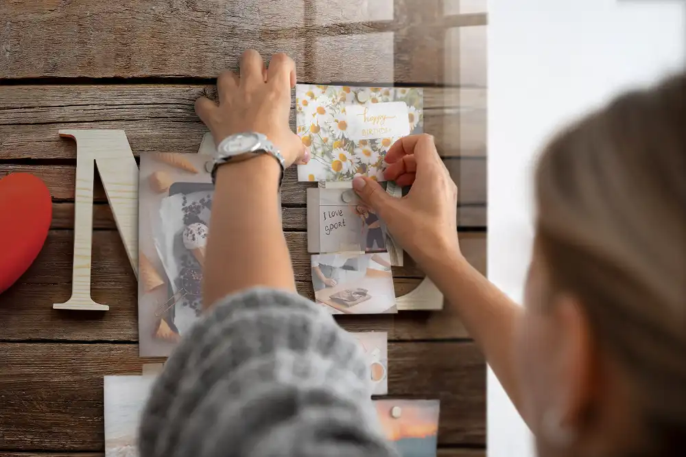 Magnetická tabule na zeď s nápisem Home