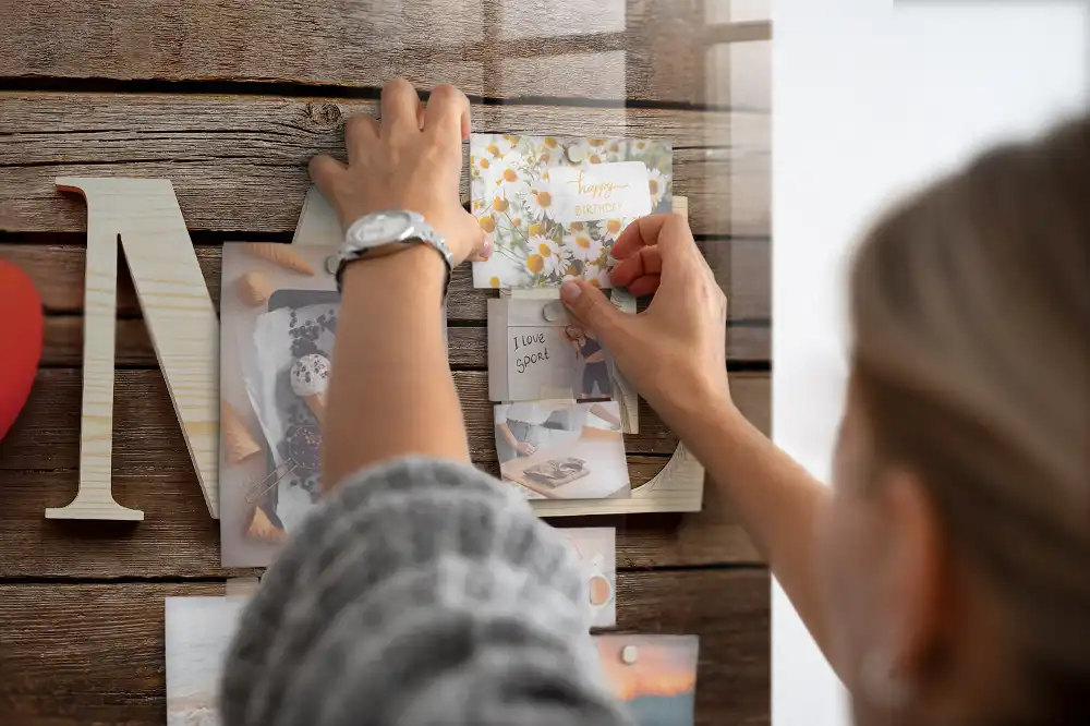 Magnetická tabule na zeď s nápisem Home
