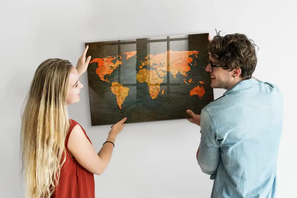 Magnetická tabule s atlasem světa