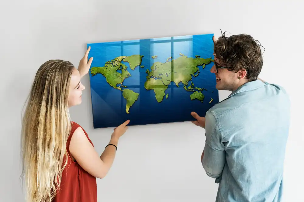Skleněná magnetická tabule s motivem mapy světa