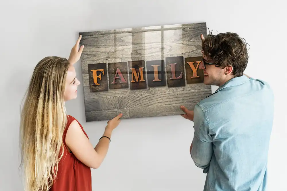 Magnetická nástěnná tabule s nápisem Family