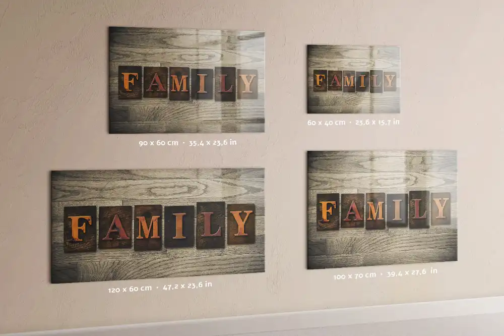Magnetická nástěnná tabule s nápisem Family