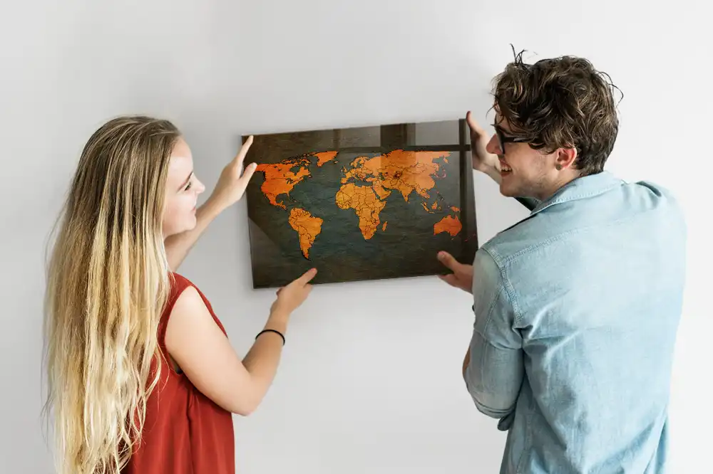 Magnetická tabule s atlasem světa
