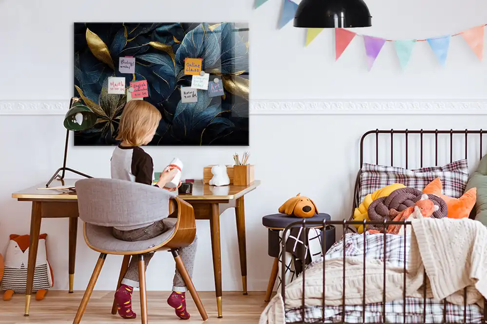 Ozdobná magnetická nástěnná tabule s motivem flóry